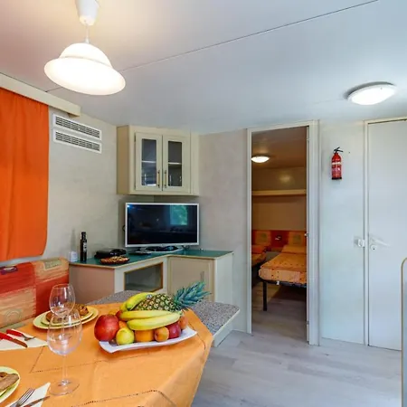 Tommy I Holiday home